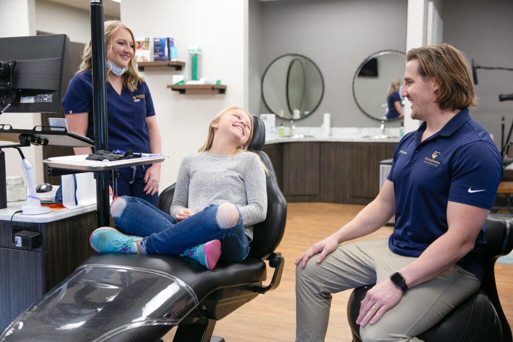 You’ve probably seen people of all ages with braces, which might make you wonder, “When’s the best age to get braces?”