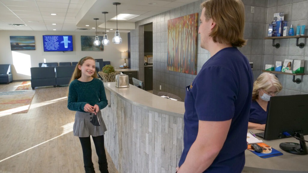 You’ve probably seen people of all ages with braces, which might make you wonder, “When’s the best age to get braces?”
