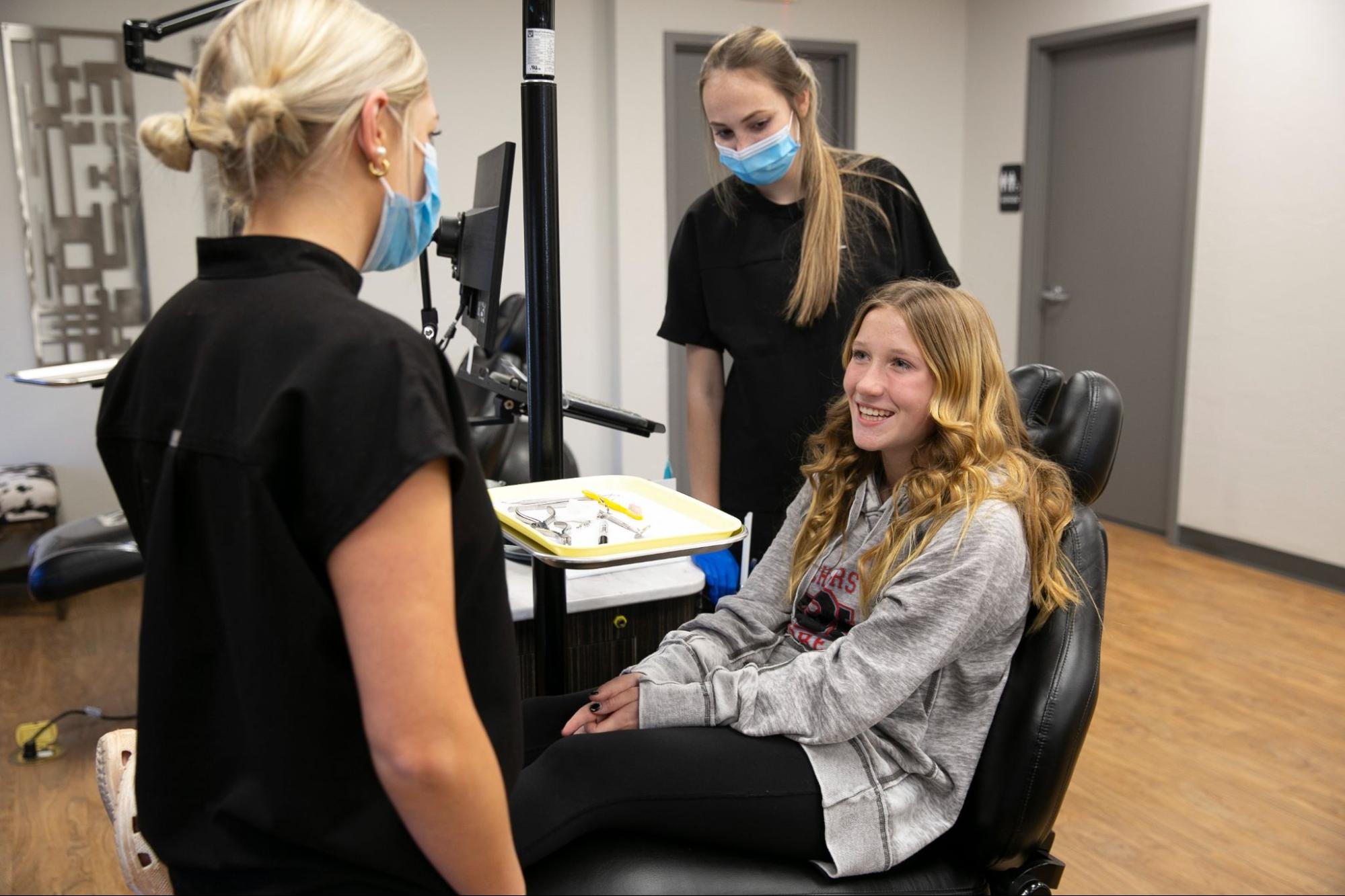 How Do X-Rays Track Progress In Orthodontics?